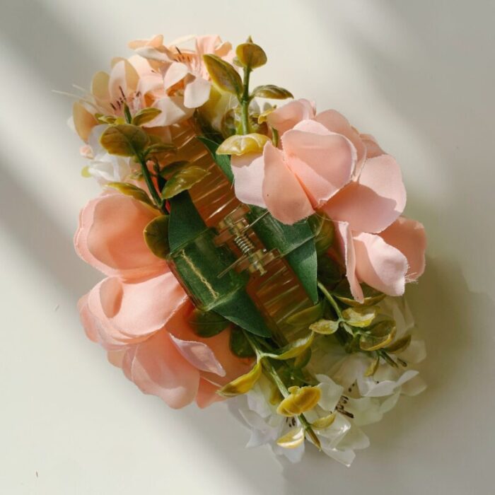 Velvet Claws Floral Hair Clip Perfect Peach Petals Claw Clip in Velvet Travel Bag 6