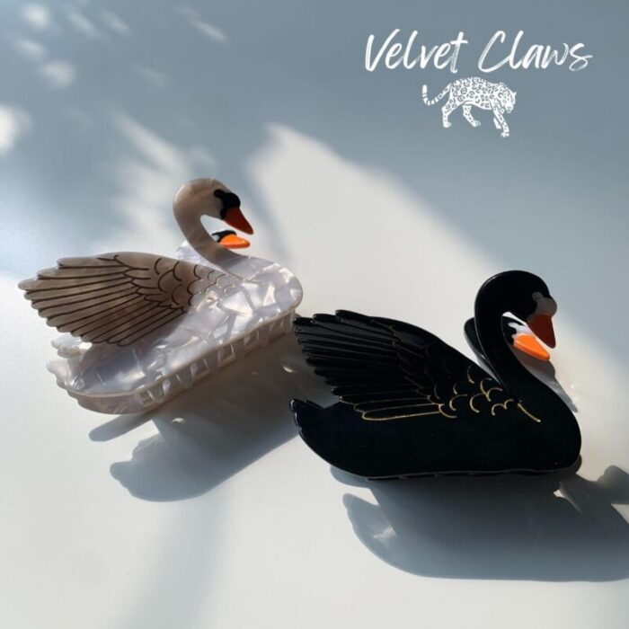 Velvet Claws Hair Clip The Swan in White Claw Clip in Velvet Travel Bag 8