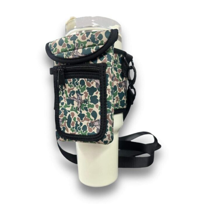 green duck camo wrap around drink pocket preorderdrink handlers 114625